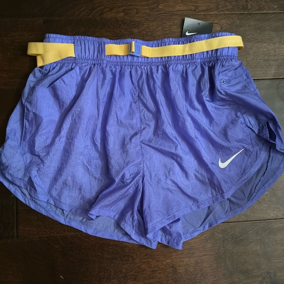 Nike Running Shorts Women’s M - Picture 1 of 9